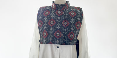 ハイネックベスト